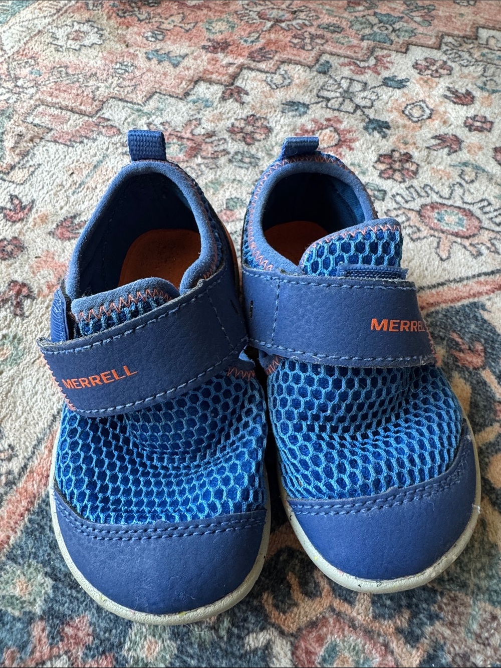 Toddler size 6 Merrell water shoes
